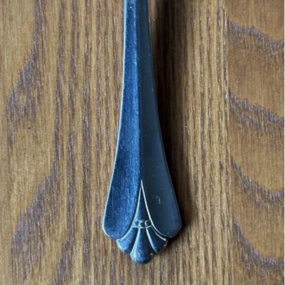 Oneida Community Stainless Royal Flute Set 2 Oval Soup Spoons - Picture 2 of 3